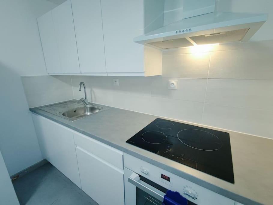 # Appartement Charmant 75 M2 Parking Gratuit โอแบร์เน ภายนอก รูปภาพ