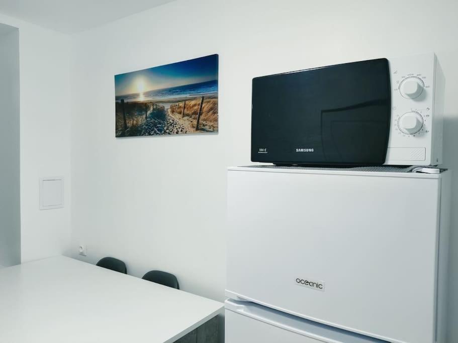 # Appartement Charmant 75 M2 Parking Gratuit โอแบร์เน ภายนอก รูปภาพ