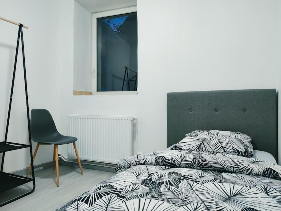 # Appartement Charmant 75 M2 Parking Gratuit โอแบร์เน ภายนอก รูปภาพ