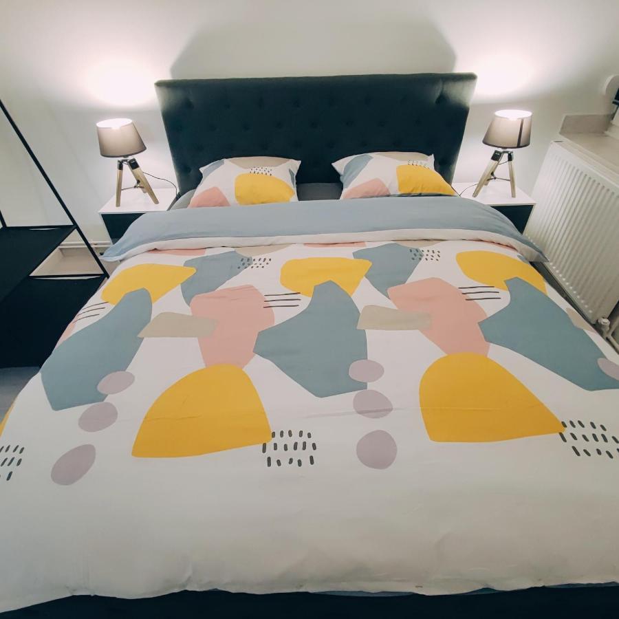 # Appartement Charmant 75 M2 Parking Gratuit โอแบร์เน ภายนอก รูปภาพ